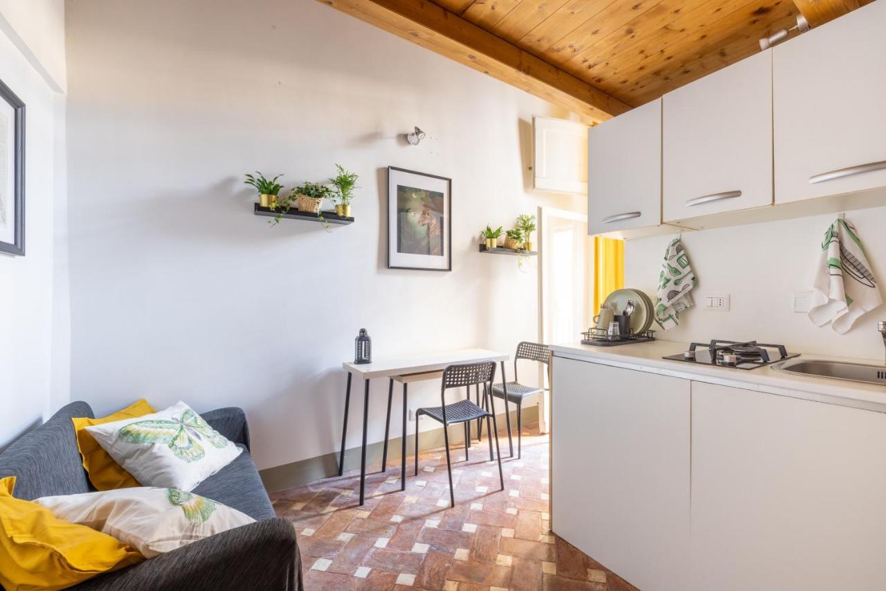 Little Sweet Trastevere Apartment โรม ภายนอก รูปภาพ